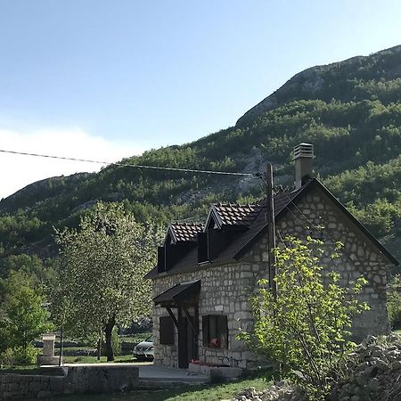 סטינג'ה Lovcen Holiday Home מראה חיצוני תמונה