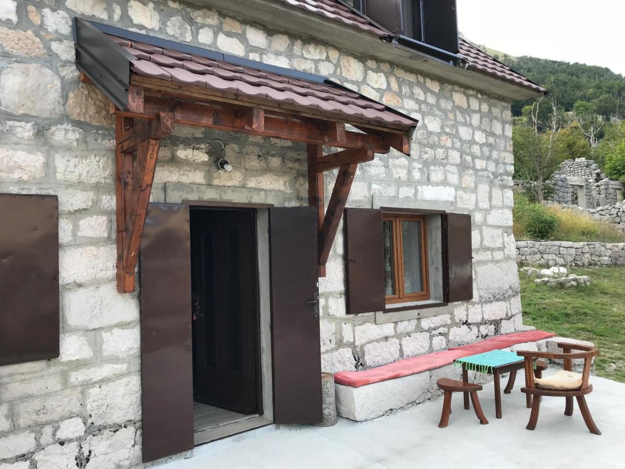 סטינג'ה Lovcen Holiday Home מראה חיצוני תמונה